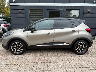 Schadeauto Renault Captur 1.2 TCe Dynamique | Automaat Navi Camera 2015/6