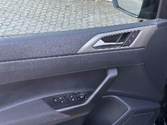 Volkswagen Polo Highline 1.0TSI picture 11