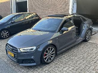 skadebil auto Audi A3 1.5 TFSI Sport S Line Edition 2017/1