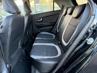 Kia Picanto 1.0 CVVT World Cup Ed. Airco NAP picture 15
