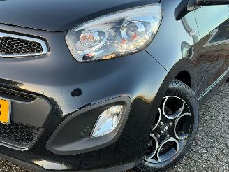 Kia Picanto 1.0 CVVT World Cup Ed. Airco NAP picture 9