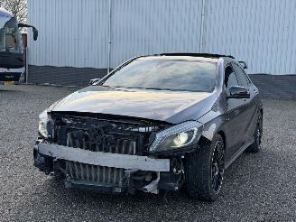 skadebil auto Mercedes A-klasse A45 AMG 4 MATIC Edition 1 2013/4