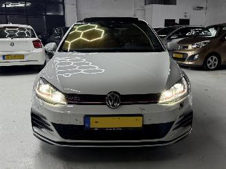 Volkswagen Golf 7,5 GTI PERFORMANCE PANO/DSG picture 2