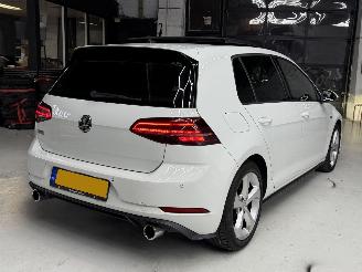 Volkswagen Golf 7,5 GTI PERFORMANCE PANO/DSG picture 4