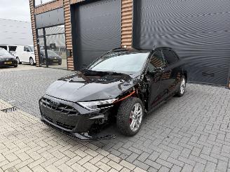 Schadeauto Audi A3 45 TFSIe Hybrid 2025 3x S-Line 2025/4