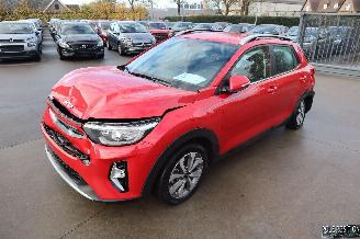 Schadeauto Kia Stonic 1.0 BENZ 2025/2