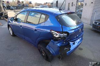 Dacia Sandero 1.0 BENZ picture 4