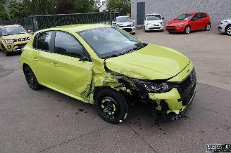Peugeot 208 1.2 BENZ picture 3