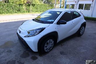 Schadeauto Toyota Aygo 1.0 BENZ 2024/8