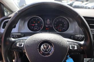 Volkswagen Golf 1.6 TDI picture 15