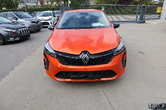 krockskadad bil auto Renault Clio 1.0 BENZ 2024/7