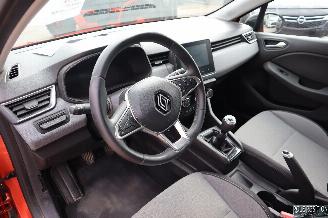Renault Clio 1.0 BENZ picture 9