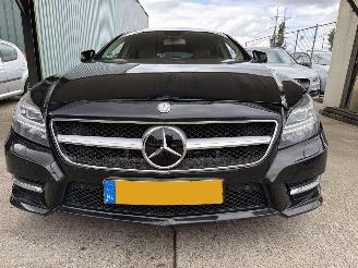Mercedes CLS 350 CDI 4 MATIC AMG FULL OPTIONS NAP picture 18