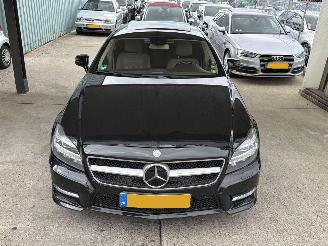 Mercedes CLS 350 CDI 4 MATIC AMG FULL OPTIONS NAP picture 2