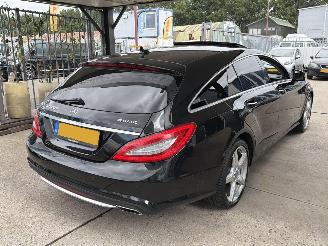 Mercedes CLS 350 CDI 4 MATIC AMG FULL OPTIONS NAP picture 5