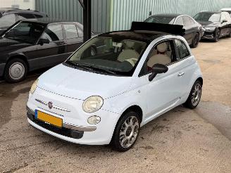 skadebil auto Fiat 500C CABRIO ABART WHEELS drives good! 2010/4