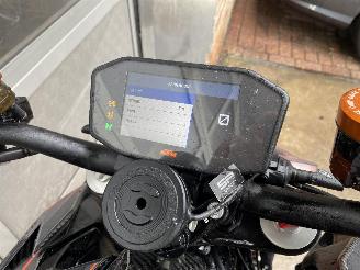KTM 1290 Super Duke R Carbon Austin uitlaat picture 10
