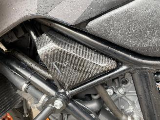 KTM 1290 Super Duke R Carbon Austin uitlaat picture 18