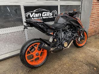 KTM 1290 Super Duke R Carbon Austin uitlaat picture 3