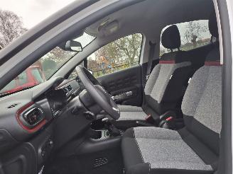 Citroën C3 1.2  83pk navi clima picture 4