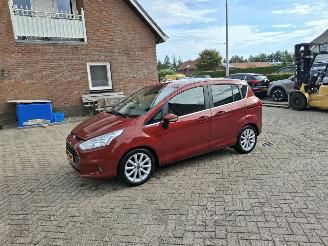  Ford B-Max 1.0i   74kw  navi clim 2017/4