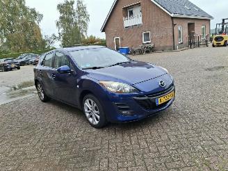 Mazda 3 1.6i gt  m line  navi clima 105pk picture 3