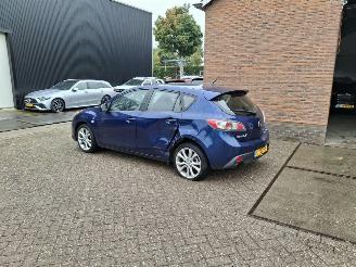 Schadeauto Mazda 3 1.6i gt  m line  navi clima 105pk 2010/7