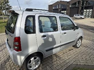 Suzuki Wagon-R+ 1.3 SEASON 163000 KM NIEUWE APK! BOUWJAAR 2001 999 EURO VAST picture 4