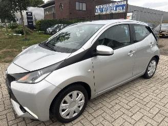  Toyota Aygo 1.0 VVTi X_PLAY 96517 NAP BOUWJAAR 2015 RIJDBAAR 4750 EURO 2015/2