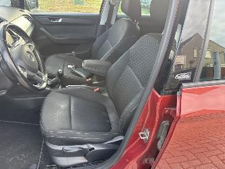 Skoda Fabia 1.2 TSi EDITION COMBI LICHTE SCHADE! BOUWJAAR 2016 3850 EURO picture 8