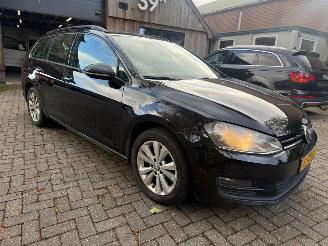škoda osobní automobily Volkswagen Golf 1.6 TDI 2015/6