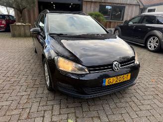 Volkswagen Golf 1.6 TDI picture 12