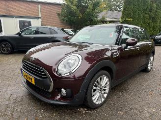 skadebil auto Mini Clubman 1.5 AUTOMAAT PANO STOELVERWARMING 2016/3