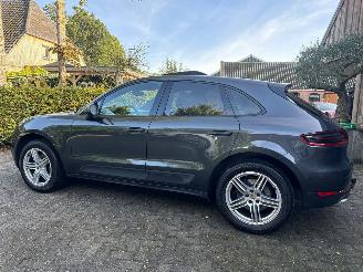 Porsche Macan 2.0 PANO LEDER GEEN SCHADE! picture 15