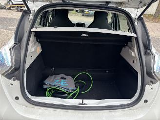 Renault Zoé R240 INTENS 22KWH MET NIEUWE APK picture 17