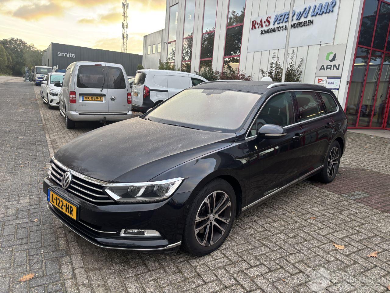 Volkswagen Passat 2.0 TSI HIGHLINE