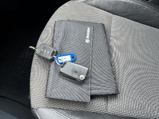 Skoda Octavia 1.6 TDI GREENTECH CL picture 14