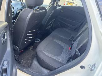 Renault Captur GEEN SCHADE, automaat hapert picture 10