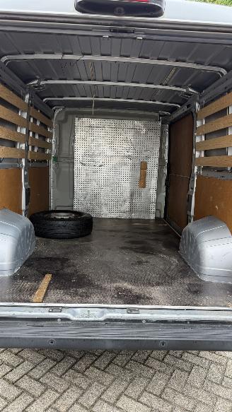 Peugeot Boxer 2.2 140 L2H1 GEEN SCHADE picture 10