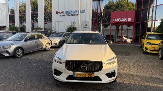 Schadeauto Volvo Xc-60 2.0 T5 INSCRIPTION R 2019/8