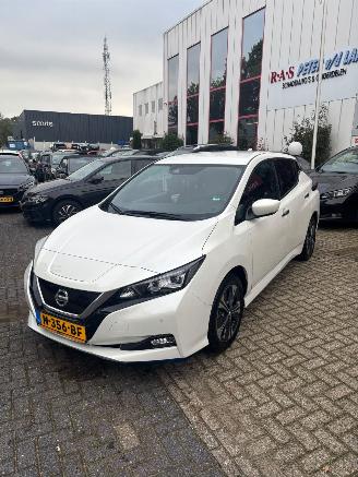 uszkodzony samochody osobowe Nissan Leaf 62KWH N-CONNECTA 2021/9