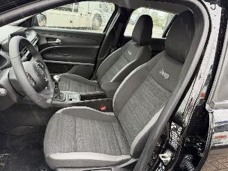 Jeep Avenger 1.2-74 Kw picture 28