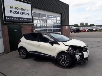 Vrakbiler auto Renault Captur Captur (2R), SUV, 2013 0.9 Energy TCE 12V 2015/4