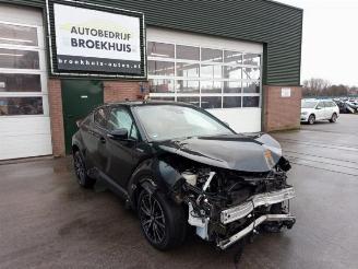 Toyota C-HR C-HR (X1,X5), SUV, 2016 1.8 16V Hybrid picture 8