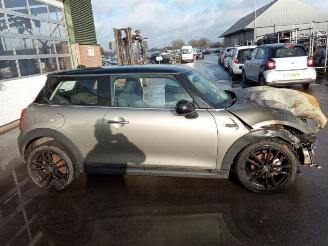 Mini Cooper Mini (F56), Hatchback 3-drs, 2013 1.5 12V Cooper picture 2