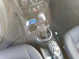 Mini Cooper Mini (F56), Hatchback 3-drs, 2013 1.5 12V Cooper picture 15