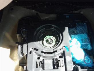 Peugeot 208 208 I (CA/CC/CK/CL), Hatchback, 2012 / 2019 1.6 Blue HDi 100 picture 22