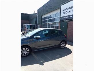 Peugeot 208 208 I (CA/CC/CK/CL), Hatchback, 2012 / 2019 1.6 Blue HDi 100 picture 3