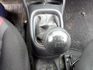 Peugeot 108 108, Hatchback, 2014 1.0 12V picture 19