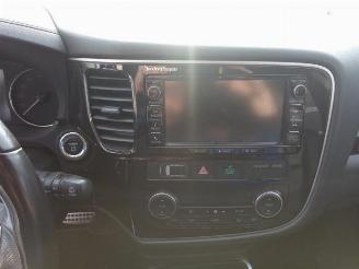 Mitsubishi Outlander Outlander (GF/GG), SUV, 2012 / 2022 2.0 16V PHEV 4x4 picture 17